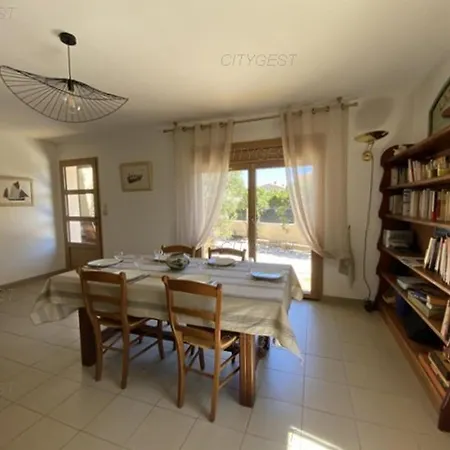 T6 Climatisee Pres De La Pour 10 Personnes - Fr-1-529-93 Villa