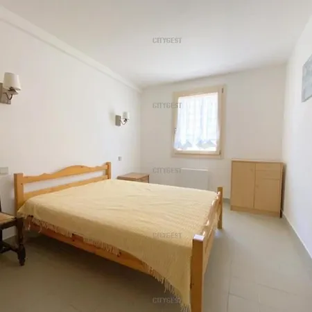 Villa T6 Climatisee Pres De La Pour 10 Personnes - Fr-1-529-93