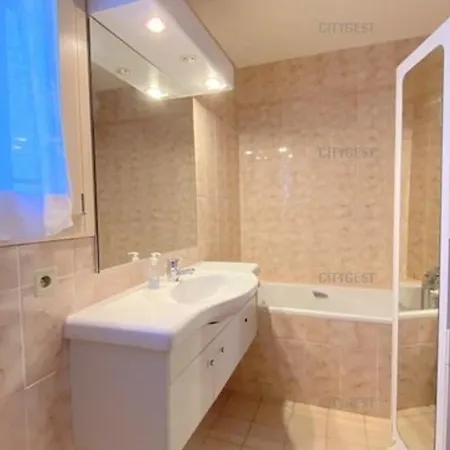 T6 Climatisee Pres De La Pour 10 Personnes - Fr-1-529-93
